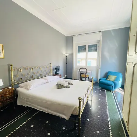 Gastaldi - Old Style Bed & Breakfast Genua
